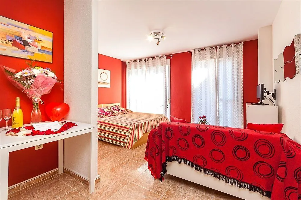 Apartamentos El Cenachero Malaga 0*,  Spain