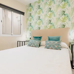 https://cinco-bolas.hotelsinnerja.org