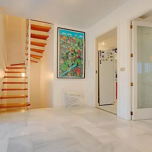 https://villa-bonanova-style-palma-de-mallorca.balearic-islands.net
