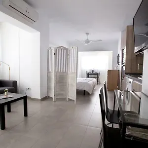 https://apartamento-malagueta-beach-10.1costadelsol.com